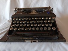 Alte Schreibmaschine Triumph