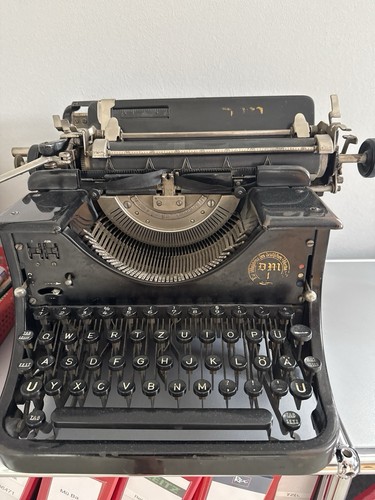 Schreibmaschine dem alter - dm, 1