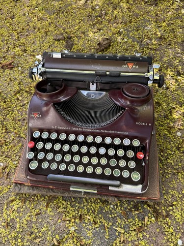 Schreibmaschine