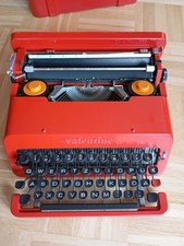 Vtg OLIVETTI Valentine