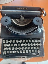 URANIA Schreibmaschine