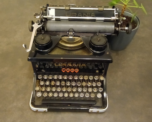 Urania schreibmaschine - urania,