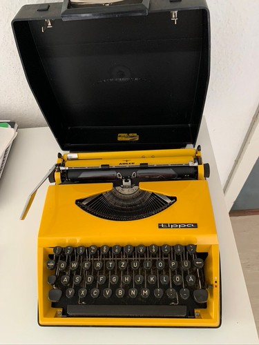 Alte adler schreibmaschine - alte,