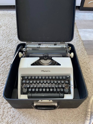 Olympia sm9 typewriter - typewriter, –